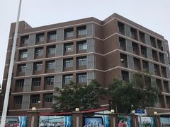 -上海市实验学校