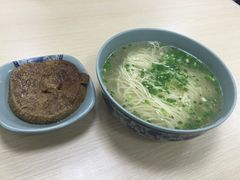 -顶巧鸡汤馄饨(虹口总店)