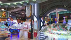 -卡通尼乐园(龙湖六合天街店)