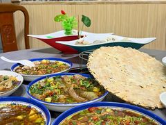 -官塘陈记鱼生·潮汕砂锅粥·牛肉火锅(潮枫路总店)