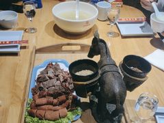 -乔家小院•非遗驴肉•本地小海鲜(滨河路店)