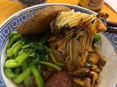 -沪西老弄堂面馆(定西路店)