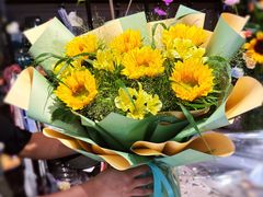 -沪花拾者(好再来花卉鲜花店)