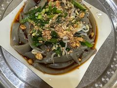 -撮一顿纳西铜火锅