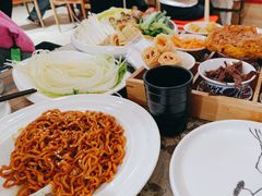 -鸡遇虾煲干锅火锅(小寨金莎店)
