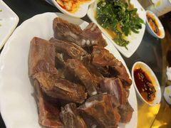 -华冠悠岚·庭院餐厅(青城后山店)