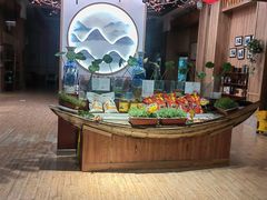 -老街坊美食汇(玉兰大街店)