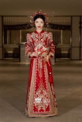 点击看大图 -艾拉·女王婚纱礼服馆