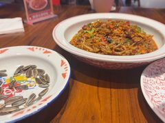 -黄弟大排档·湖南菜·小龙虾·小海鲜(凯旋北路店)