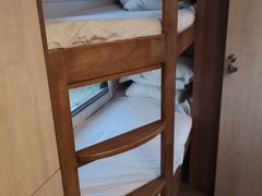 -三峡国际房车露营地(G348店)