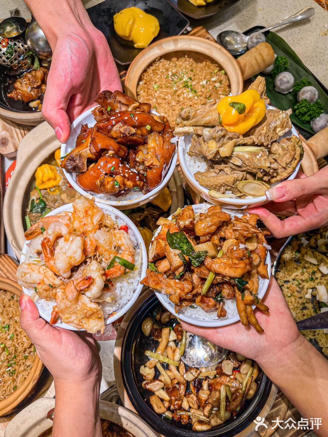 来三亚。。。。见世面了。。。试试香草鸭🦆