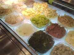 -成都你六姐·牛肉冒菜(上海环宇荟店)