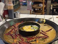 -财二舅火锅招待所