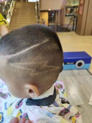 -趣哆剪儿童理发(奥山世纪城店)