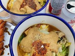 -嘎嘎香·大茶缸麻辣烫