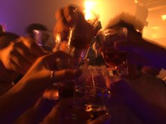 -OMO PARTY HOUSE