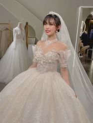 -艾米丽婚纱礼服