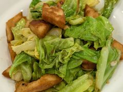 -汗腾格里·风味餐厅(新疆驻京办店)