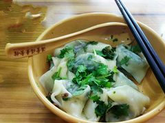 -满堂福素食馆(长阳路店)