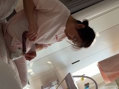 -乐禧母婴全自营月嫂(宝山店)