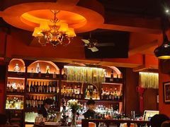 -無名记忆Music Bar夜景怀旧酒吧