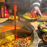 火锅涮猪蹄你吃过吗！！糯叽叽的真的绝