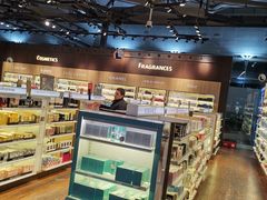 -vodafone red lounge istanbul Airport
