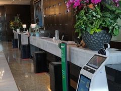 -上海虹桥西郊假日酒店