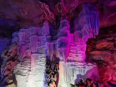 -泰安地下龙宫景区