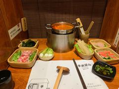 -独食火锅·半米屋台(直营总店)