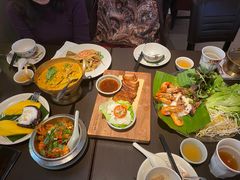 -大头虾越式风味餐厅(光明广场店)