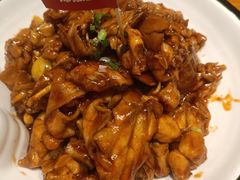 -莲餐厅·湖北菜·潜江小龙虾店(愚园路店)