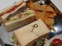 -愉市 Hippy Market(香榭里花园店)