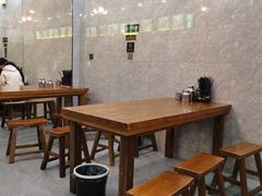 -穆彦华逍遥镇胡辣汤(岗坡路店)