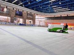 -冠军冰场(环球中心店)