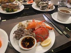 -大中华希尔顿酒店-念自助餐·海南美食·三文鱼