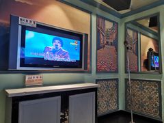 -环球梦主题KTV(曲阳生活购物中心店)