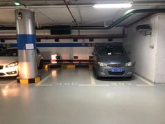 -人民广场-地下停车场