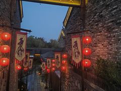 -茅山东方盐湖城景区