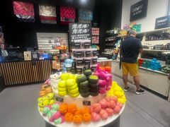 -LUSH(威尼斯人店)
