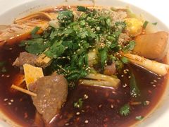 -成都你六姐·牛肉冒菜(城市集市合生汇店)