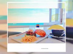 -The Sunny Side Cafe Station 1