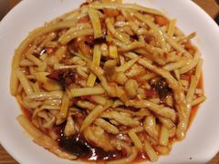 鱼香肉丝-吕氏疙瘩汤·新派鲁菜(东城万达广场店)