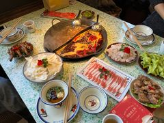 -鸿姐老火锅(疁城新天地店)