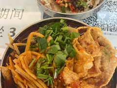 -红鼻子桂林米粉(金唐新光界店)