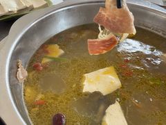-乙丙丁正宗昭通天麻火腿鸡(总店)