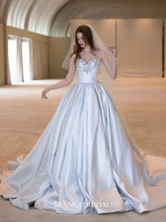 -MANLI BRIDAL婚纱