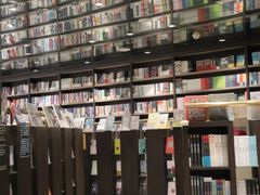 -钟书阁(群光广场店)