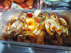 -马路牙子烧烤音乐酒馆(望京店)