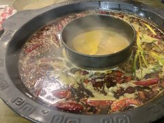 -黄潇洒老火锅(九眼桥宏济巷店)